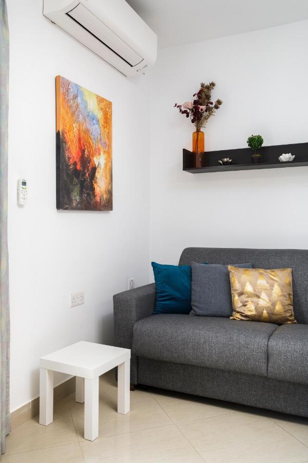 Hilltop Apartments - Stylish Comfort Living Close To The Sea, Bugibba St. Paul's Bay Dış mekan fotoğraf
